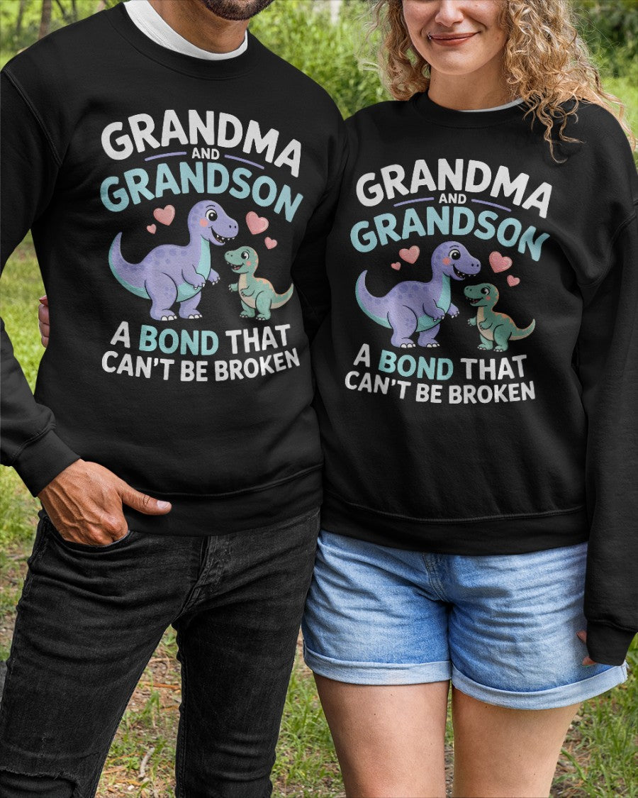 GRANDMA AND GRANDSON A BOND THAT CAN'T BE BROKEN DINOSAUR UNISEX T-SHIRT virgo00 (SKU-GMS4)