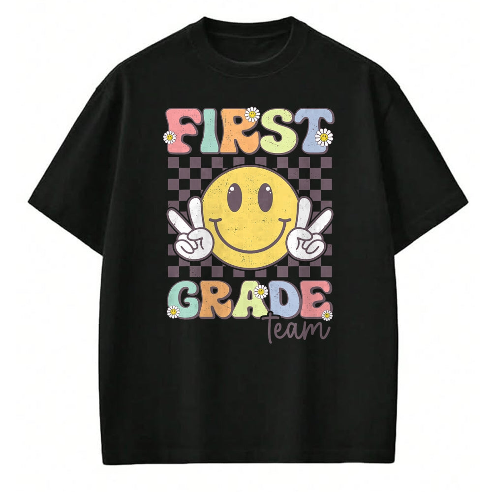 Best Student Shirt, Funny Back To School UnisexT-Shirt/Hoodie/Sweatshirt HLT00 - First Grade Team Smile Face 1st Grade Back to School T-Shirt