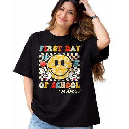 Best Student Shirt, Funny Back To School UnisexT-Shirt/Hoodie/Sweatshirt HLT00 - First Day of School Vibes Back to School Teachers Students T-Shirt