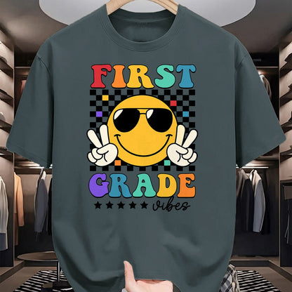 Best Student Shirt, Funny Back To School UnisexT-Shirt/Hoodie/Sweatshirt HLT00 - 1st Grade Vibes Smile Face Back to School Girls First Grade T-Shirt