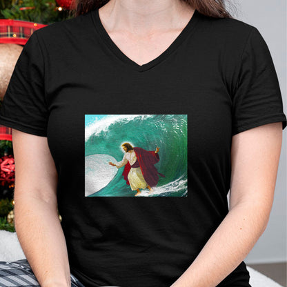 Christian Tee, Christian Faith Unisex T-Shirt/Hoodie/Sweatshirt HLT00 - Jesus Walking On Water Evangelical Christian Gift T-Shirt