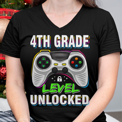 Best Student Shirt, Funny Back To School UnisexT-Shirt/Hoodie/Sweatshirt HLT00 - Boys First Day of 4th Grade Shirt Kids Gaming Back to School T-Shirt