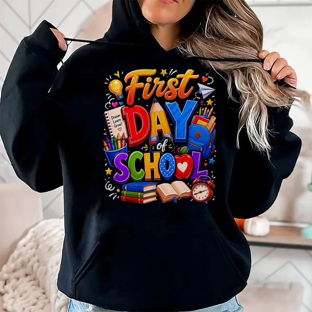 Best Student Shirt, Funny Back To School UnisexT-Shirt/Hoodie/Sweatshirt HLT00 - First Day of School Teacher Back to School Girls Boys T-Shirt
