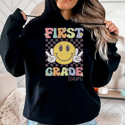 Best Student Shirt, Funny Back To School UnisexT-Shirt/Hoodie/Sweatshirt HLT00 - First Grade Team Smile Face 1st Grade Back to School T-Shirt