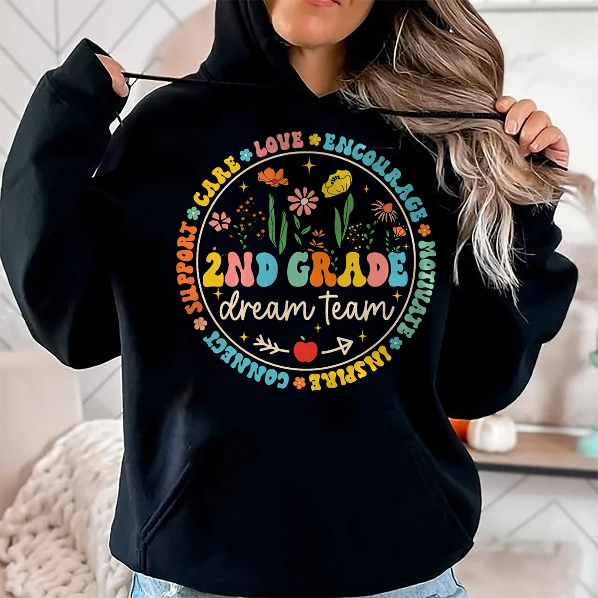 Best Student Shirt, Funny Back To School UnisexT-Shirt/Hoodie/Sweatshirt HLT00 - 2nd Grade Dream Team Back to School Teacher Care Love Floral T-Shirt