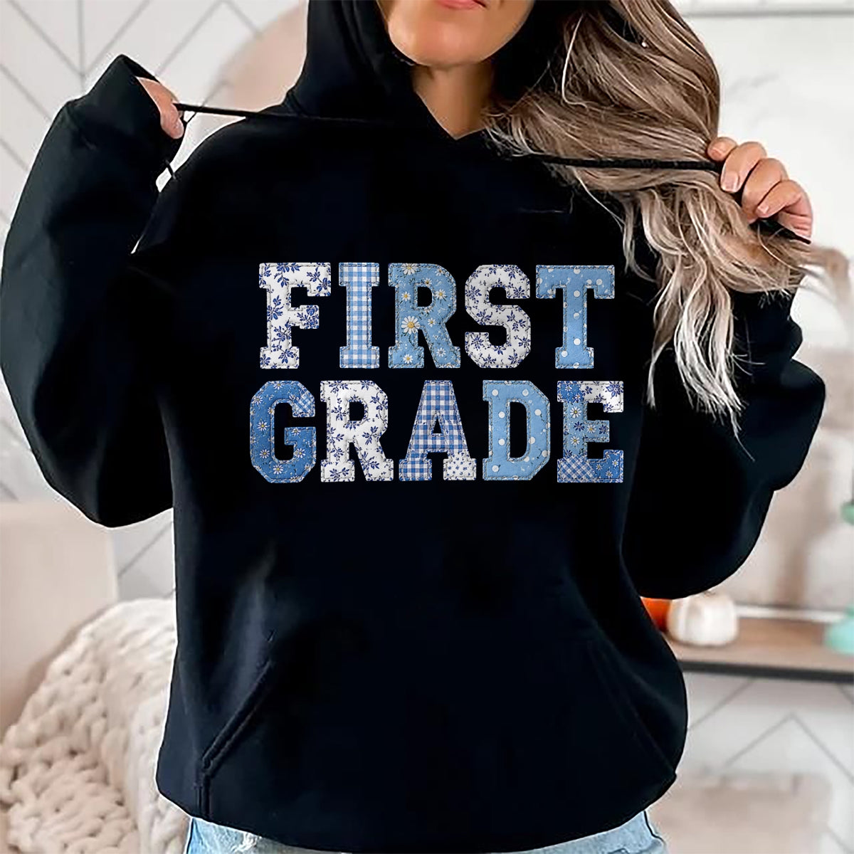 Best Student Shirt, Funny Back To School UnisexT-Shirt/Hoodie/Sweatshirt HLT00 - 1st First Grade Teacher Blue Patchwork Back to School Girls T-Shirt