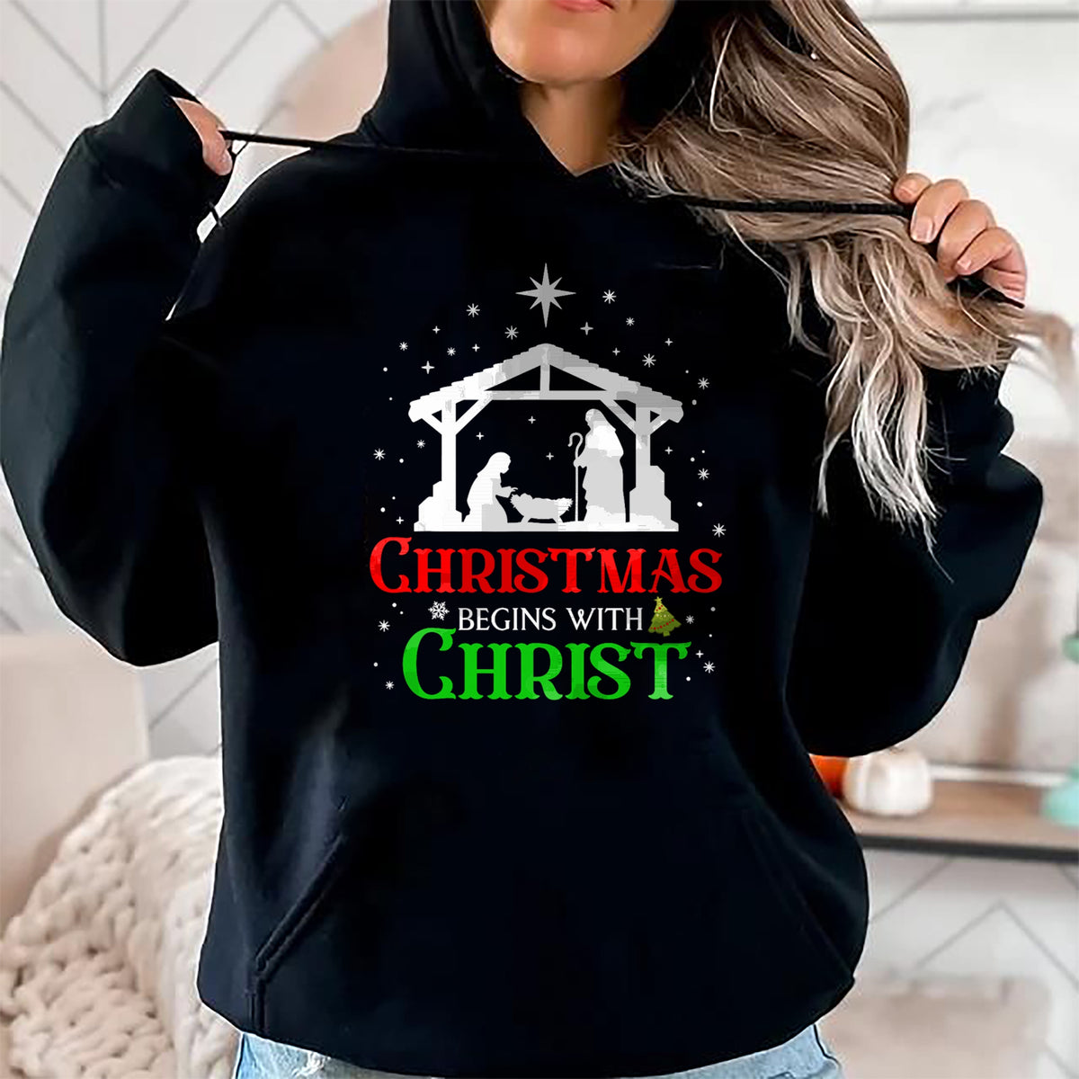 Christian Tee, Christian Faith Unisex T-Shirt/Hoodie/Sweatshirt HLT00 - Christmas Begins With Christ Christian Religious Jesus Xmas T-Shirt