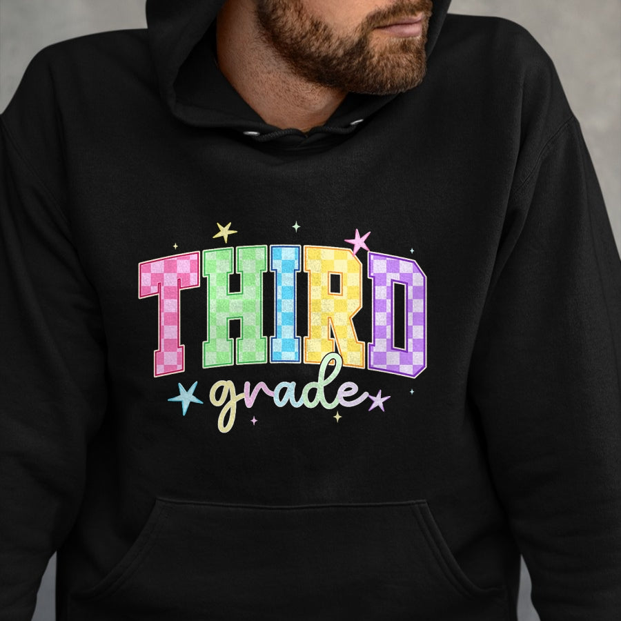 Best Student Shirt, Funny Back To School UnisexT-Shirt/Hoodie/Sweatshirt HLT00 - Back to School Checkered Third Grade Team Teacher Students T-Shirt
