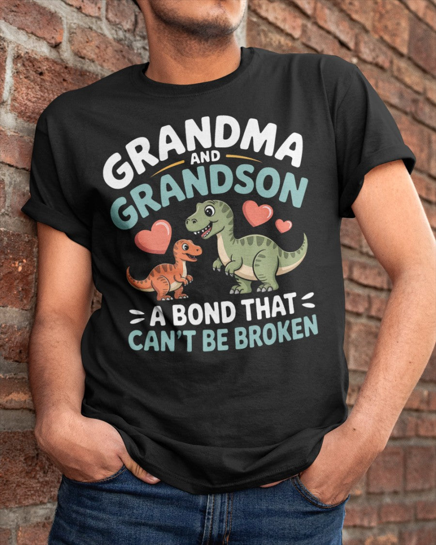GRANDMA AND GRANDSON A BOND THAT CAN'T BE BROKEN DINOSAUR UNISEX T-SHIRT - virgo00 (SKU-GMS5)