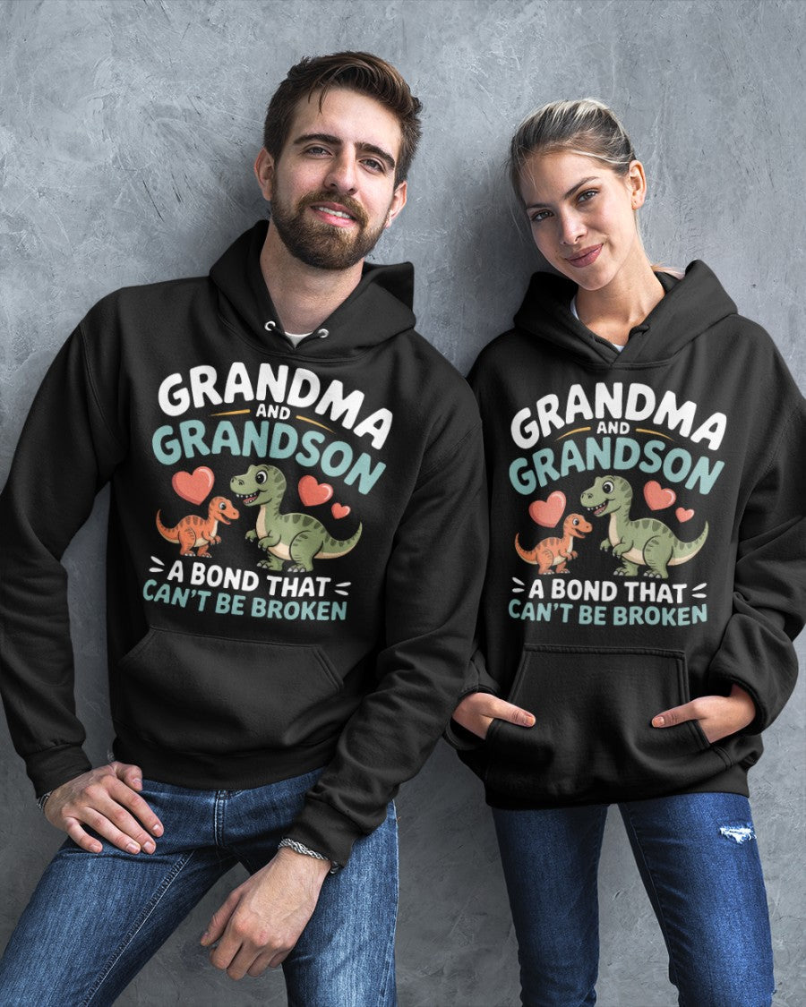 GRANDMA AND GRANDSON A BOND THAT CAN'T BE BROKEN DINOSAUR UNISEX T-SHIRT - virgo00 (SKU-GMS5)